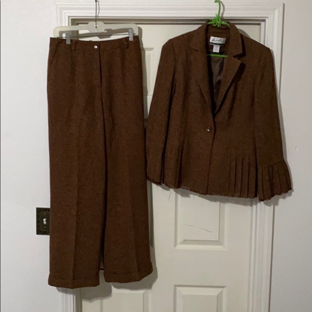 “The Look” Pantsuit by Randolph Duke. SZ 10